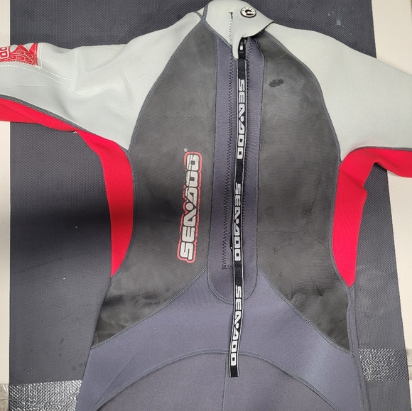 Mens wet suit - Picture 3 of 7